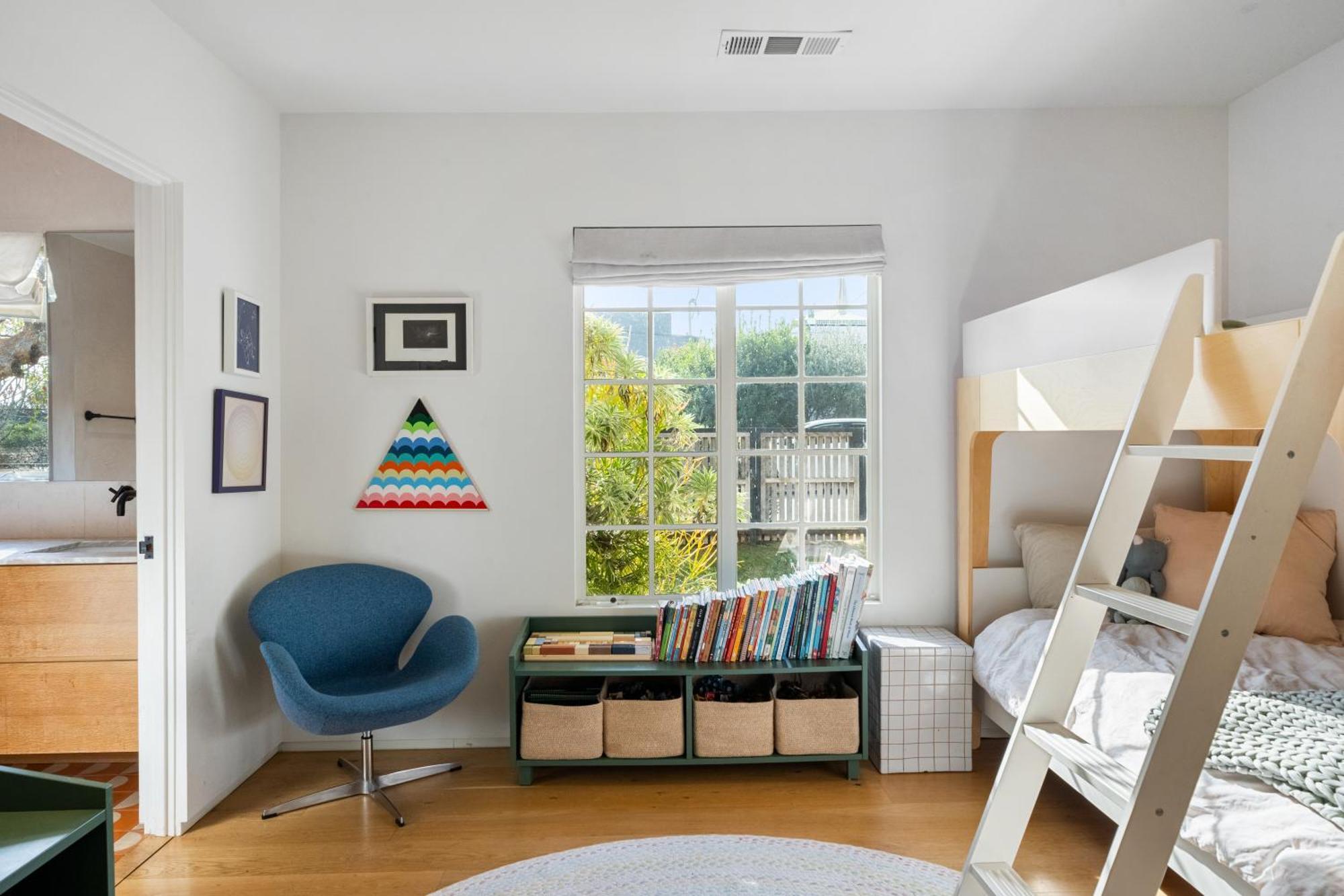 The Hummingbird - Perfect For A Family Of 4 Villa - Los Angeles — Photos 1